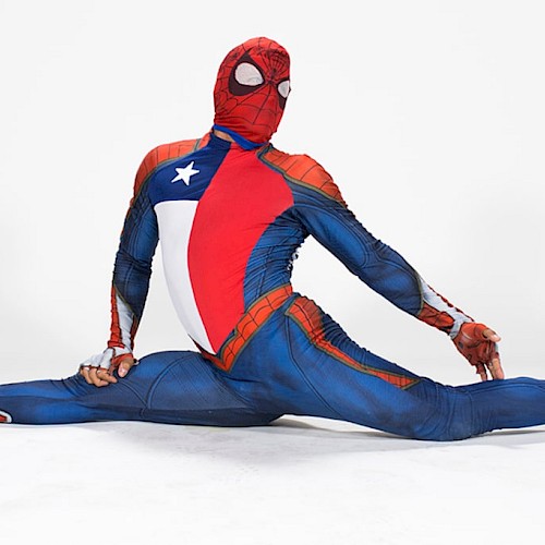 SENSUAL SPIDERMAN Y FIESTA HALLOWEEN